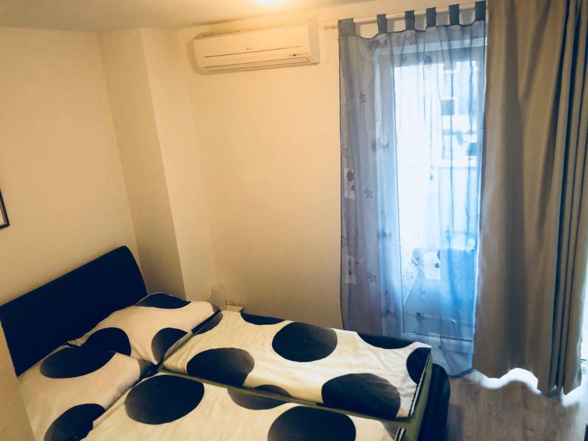 Guest House Jadro ロヴィニ エクステリア 写真