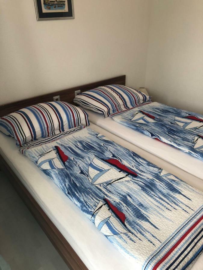 Guest House Jadro ロヴィニ エクステリア 写真