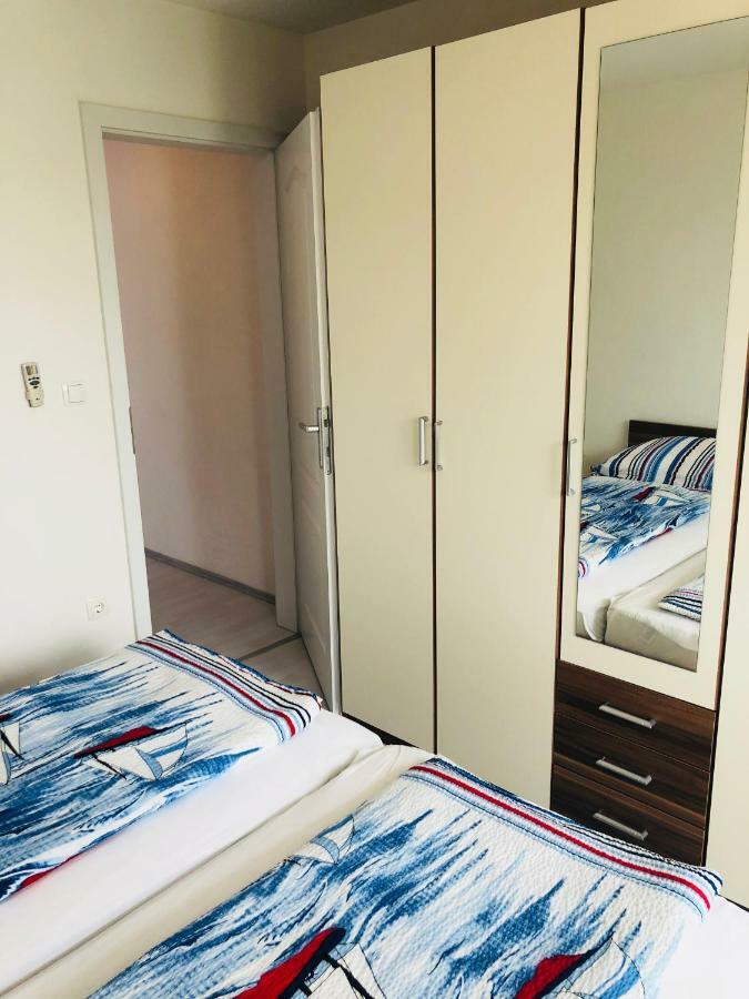 Guest House Jadro ロヴィニ エクステリア 写真