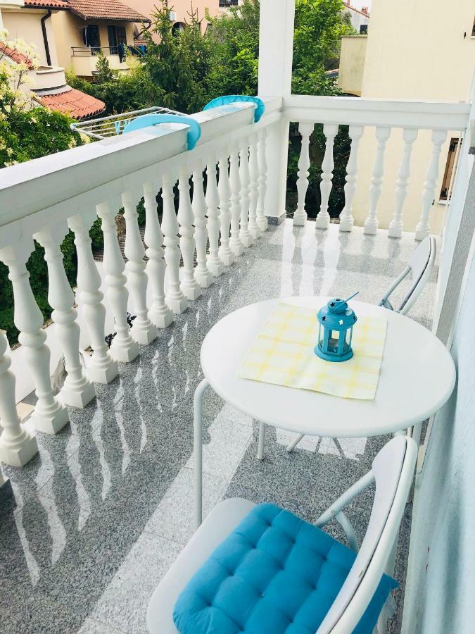 Guest House Jadro ロヴィニ エクステリア 写真
