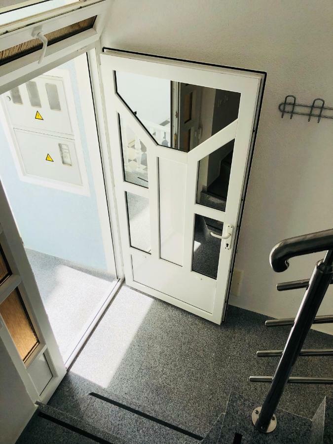 Guest House Jadro ロヴィニ エクステリア 写真